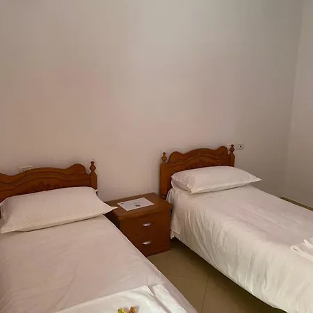 Emily House Appartement *