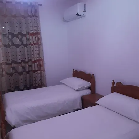 Emily House Apartment *