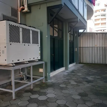 Emily House Lejlighed