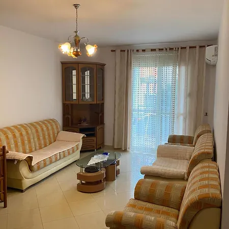 Emily House Apartment *